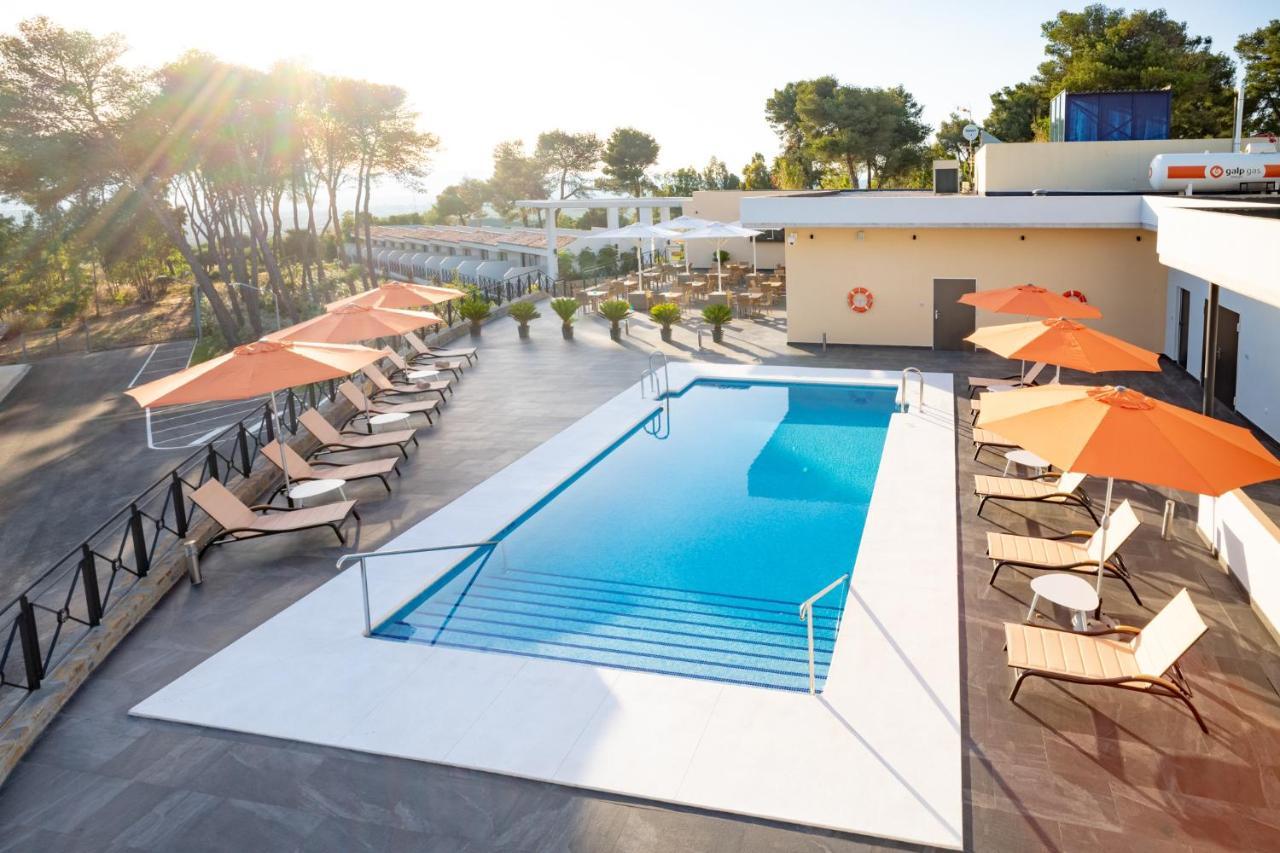 Hotel Admiral San Roque Экстерьер фото