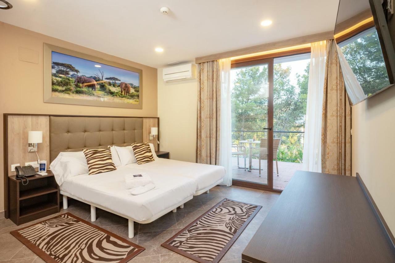 Hotel Admiral San Roque Экстерьер фото
