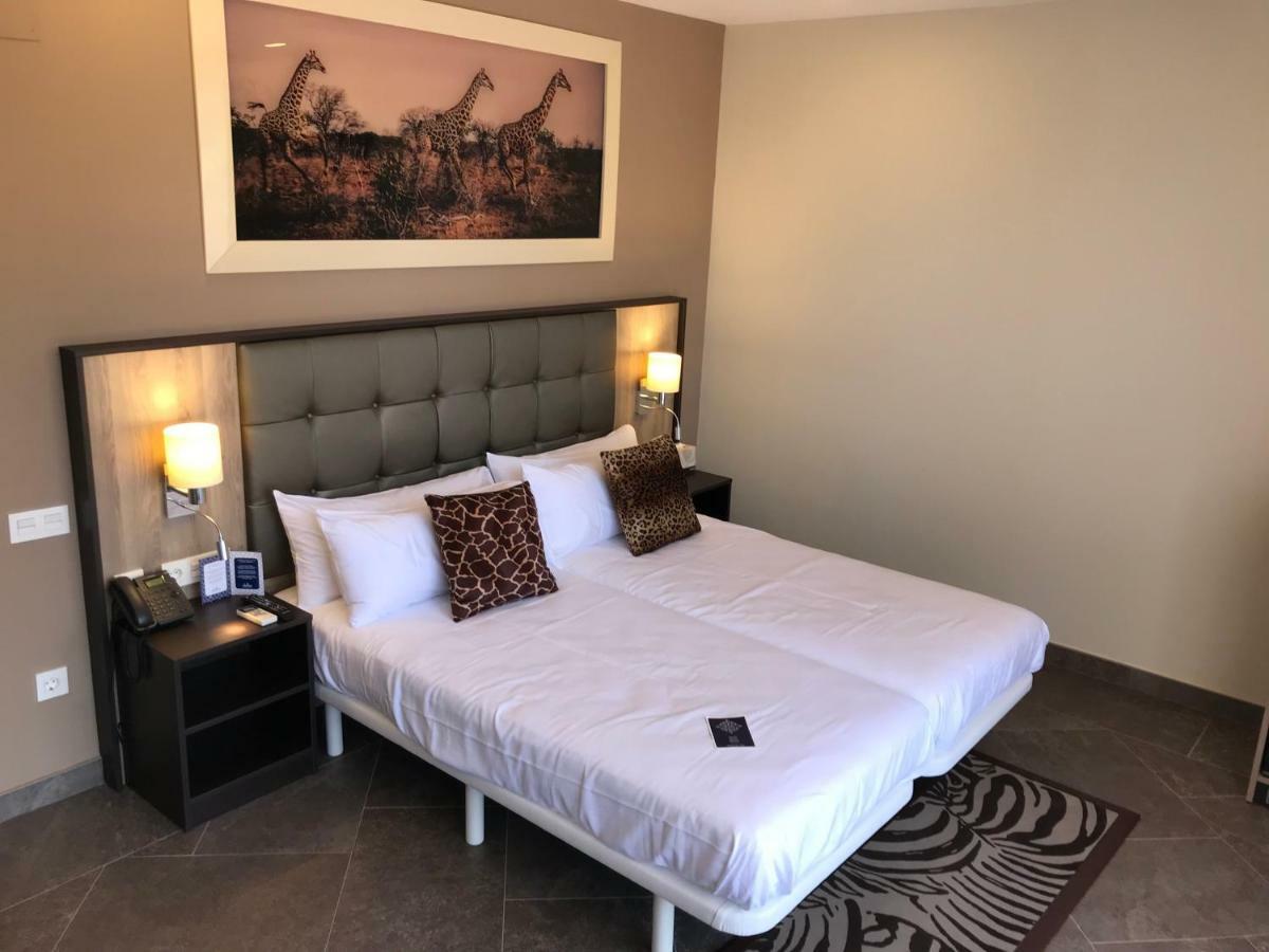 Hotel Admiral San Roque Экстерьер фото